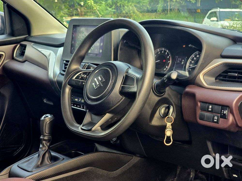 Maruti Suzuki Fronx Delta Plus 1.2l Mt, 2023