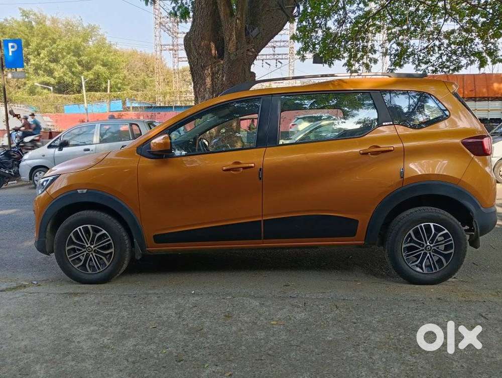 Renault Triber Rxz, 2019, Petrol