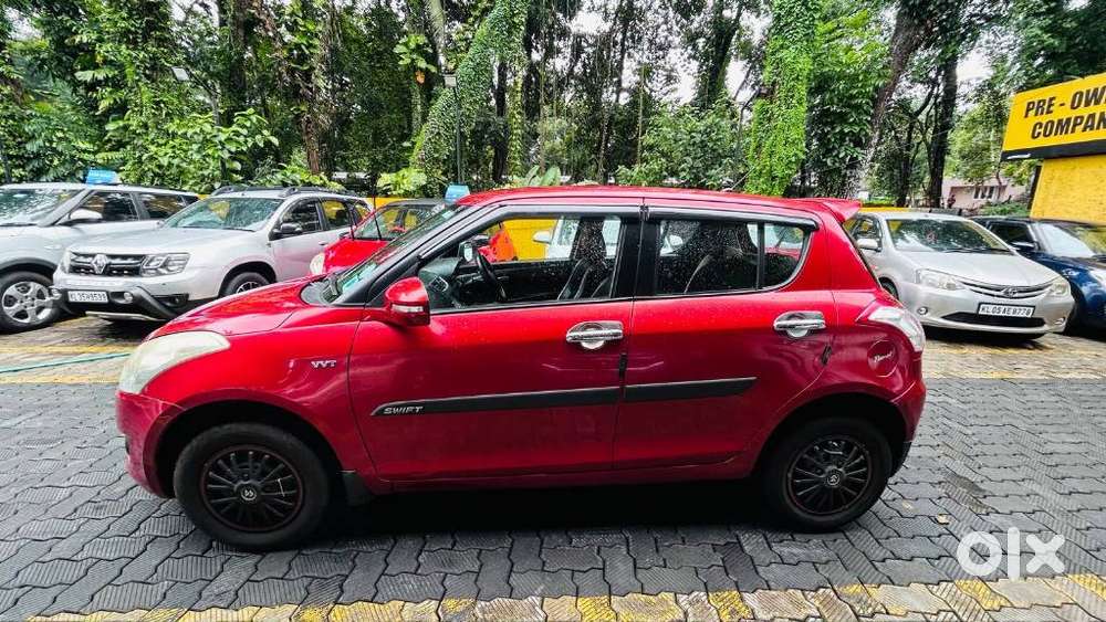 Maruti Suzuki Swift Vxi + Manual, 2014, Petrol