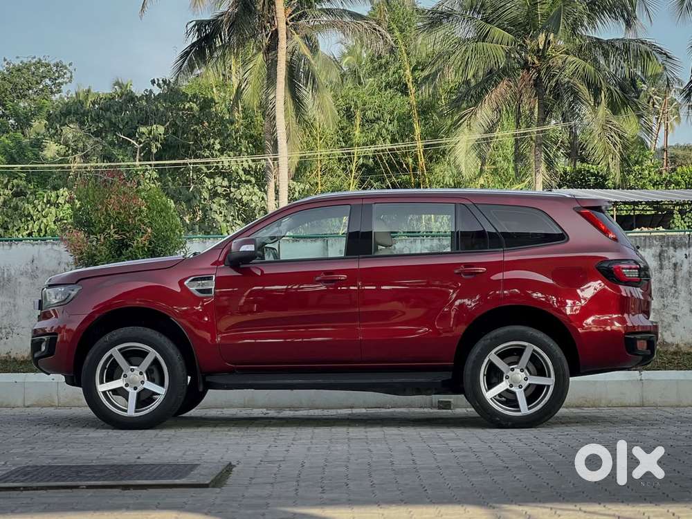 Ford Endeavour 2.2 Trend At 4x2, 2016, Diesel