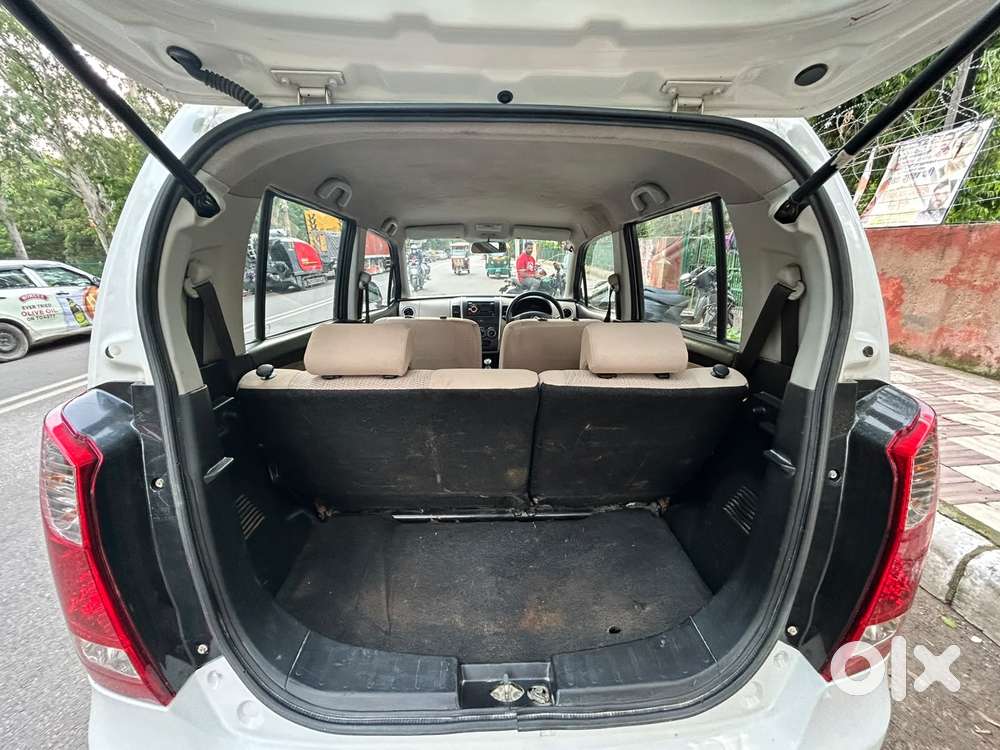 Maruti Suzuki Wagon R 1.0 Lxi (o), 2017, Petrol