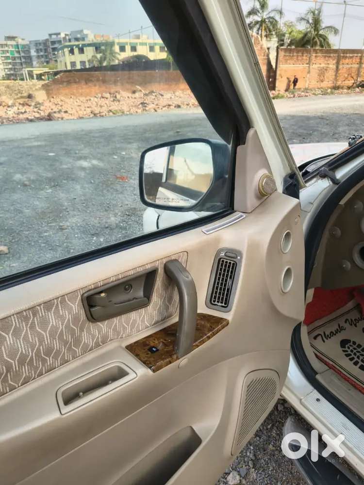 Tata Safari 2014