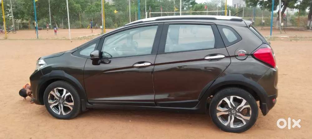 Honda Wrv Top End Model - 24 Mileage - Very Less Maintenance