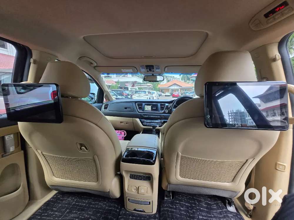 Kia Carnival 2023 Diesel 
Immaculate Condition