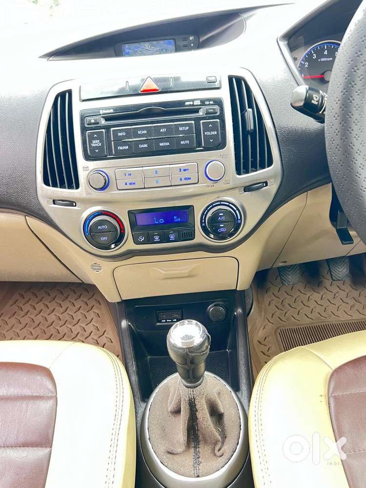 Hyundai I20 1.4 Sportz, 2014, Petrol