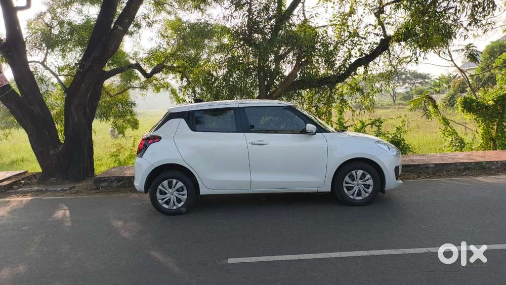 Maruti Suzuki Swift Amt Vxi, 2018, Petrol