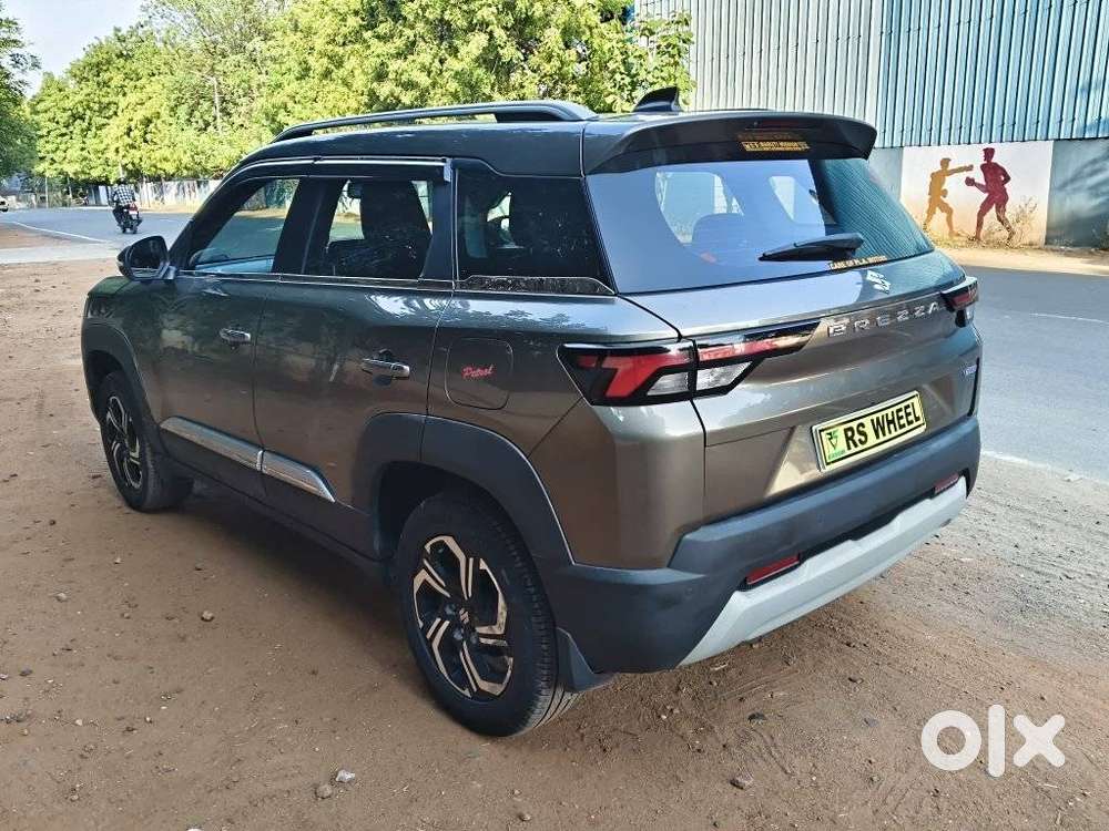 Maruti Suzuki Brezza 1.5 Zxi At Smart Hybrid, 2023, Petrol