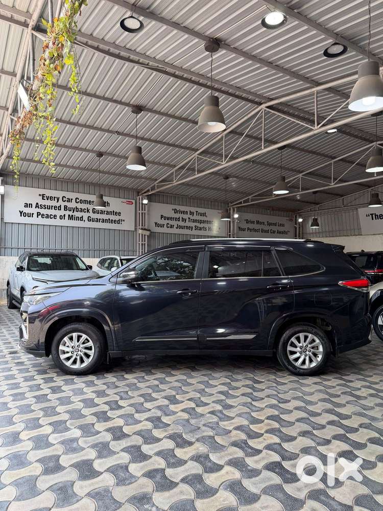 Toyota Innova Hycross 2.0 Gx 8 Str, 2024, Petrol