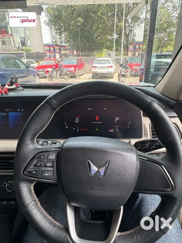 Mahindra Xuv700 2.2 Ax 5 Diesel At 7 Str, 2023, Diesel