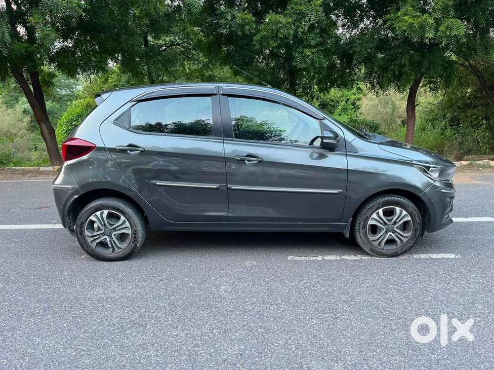 Tata Tiago 1.2 Revotron Xta, 2024, Cng & Hybrids