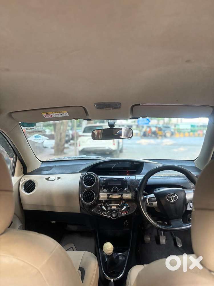 Toyota Etios Vx Limited Edition, 2017, Petrol