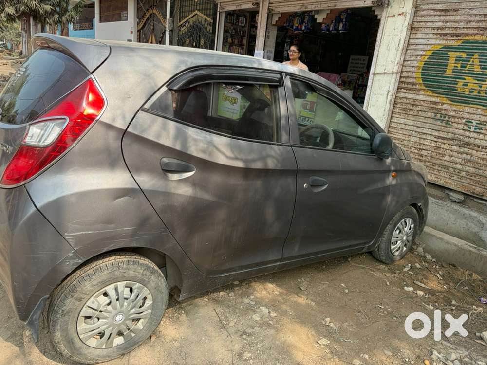 Hyundai Eon Petrol Manual 2015 Year