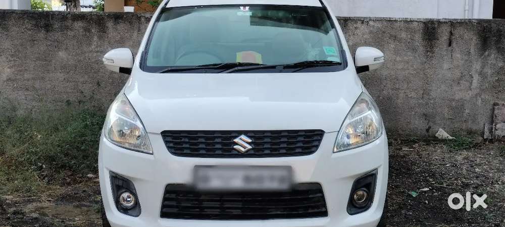Maruti Suzuki Ertiga Zxi 2013 Petrol Car