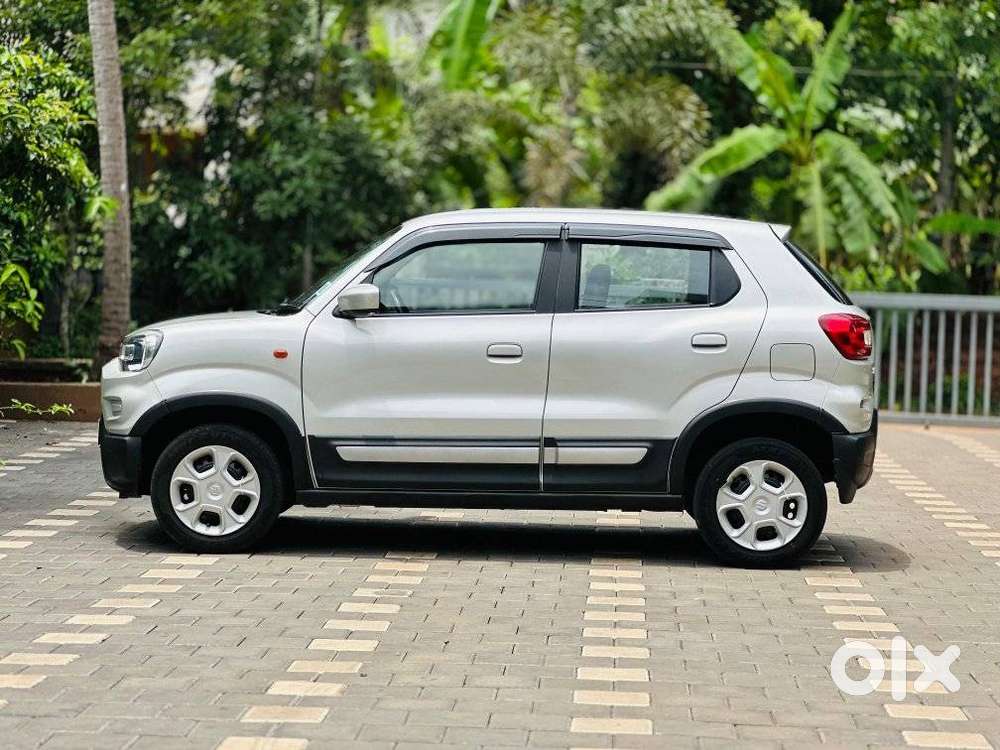 Maruti Suzuki S-presso Vxi Plus, 2022, Petrol