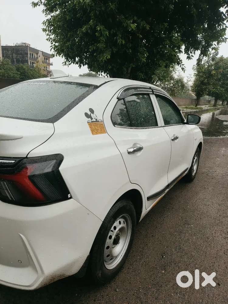 Maruti Suzuki Dzire 2026 Cng & Petrol 6300 Km Driven