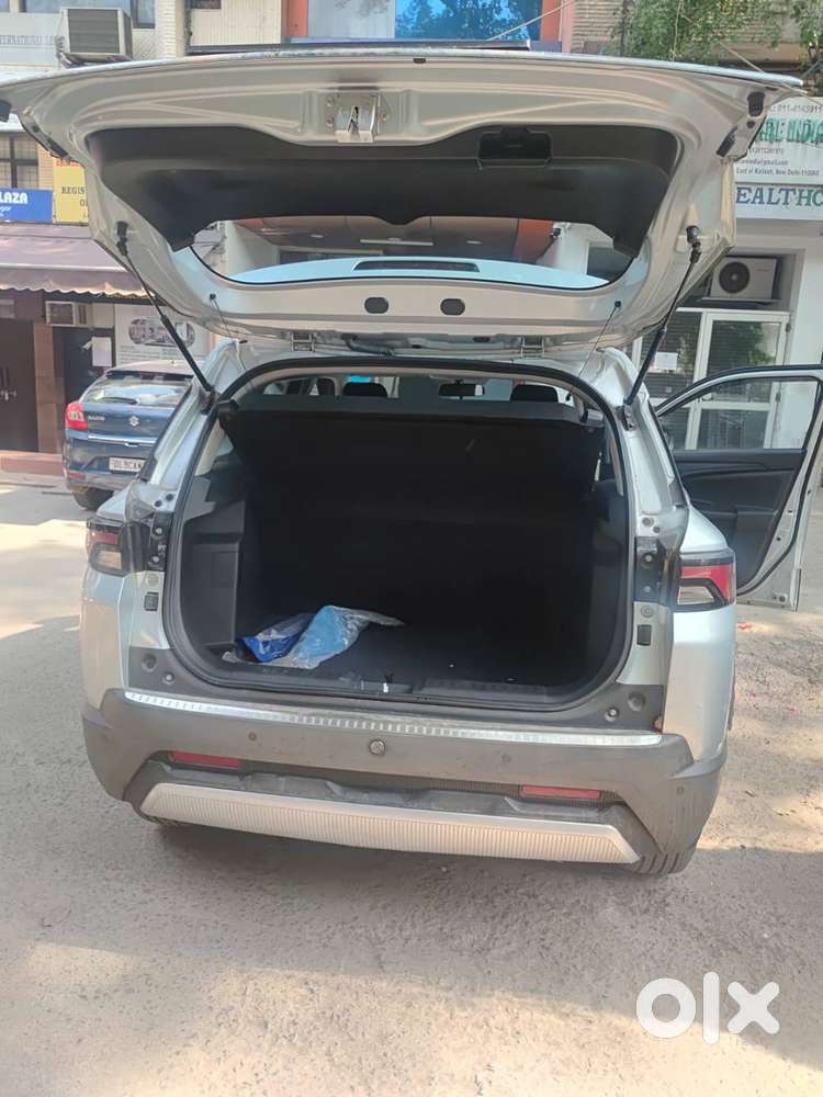 Car For Sale – Maruti Suzuki Brezza Lxi