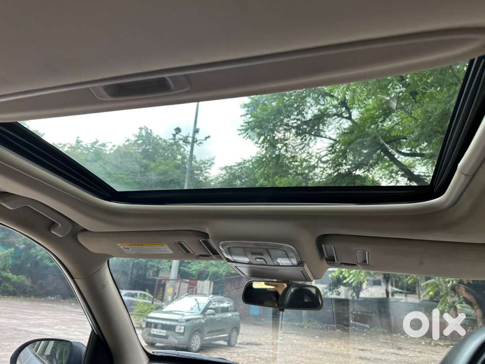 2017 Mahindra Xuv500 Diesel W10 Auto Diesel Sunroof