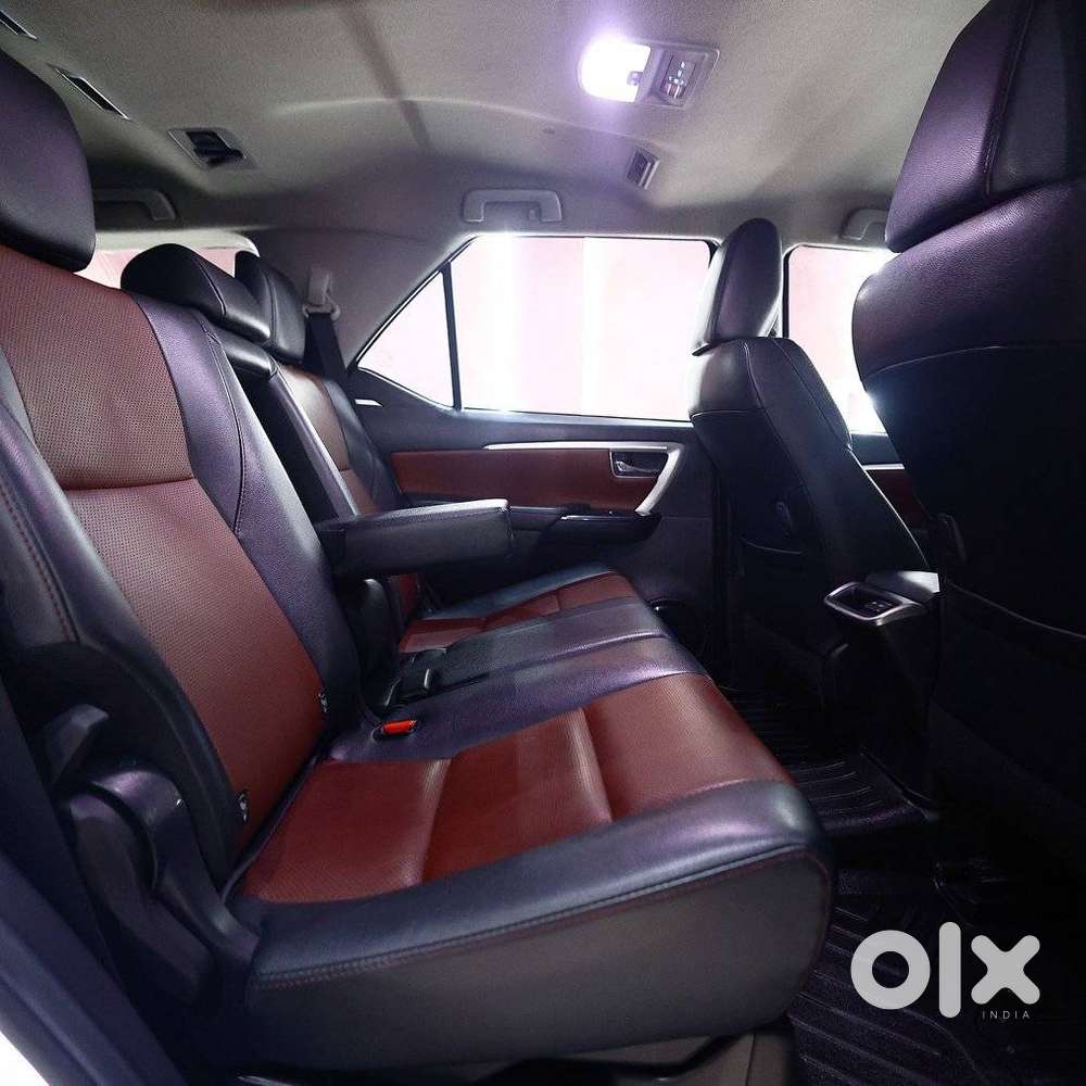 Toyota Fortuner Legender 4x2 At 2.8, 2025, Diesel