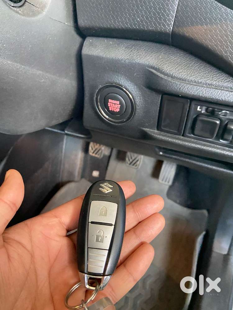 Maruti Suzuki Brezza 1.5 Zxi Smart Hybrid, 2021, Petrol