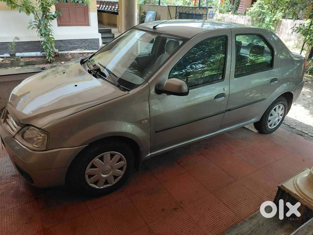 2010 Mahindra Renault Logan