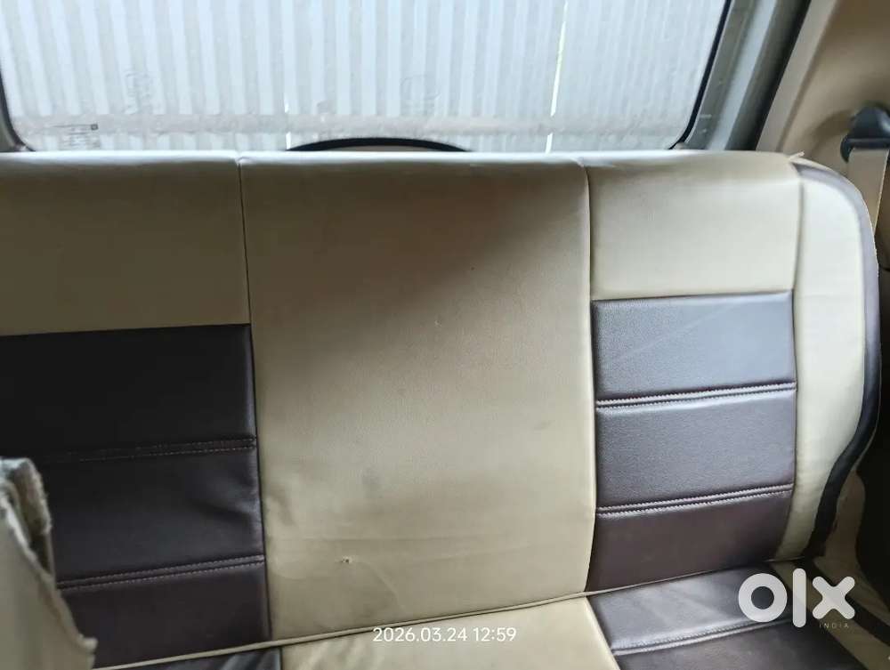 Seven Seater, Ac, Music System Adjustable N Folding Seats