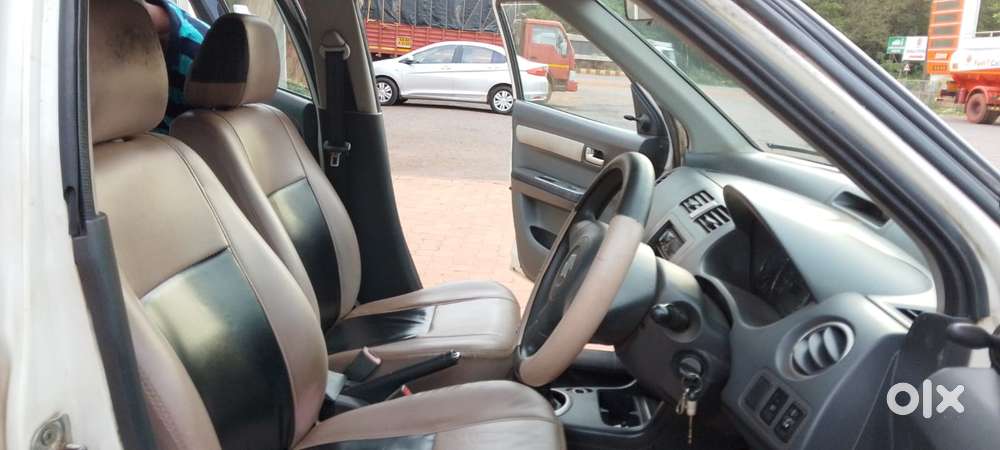 Maruti Suzuki Swift Vxi + Manual, 2011, Petrol