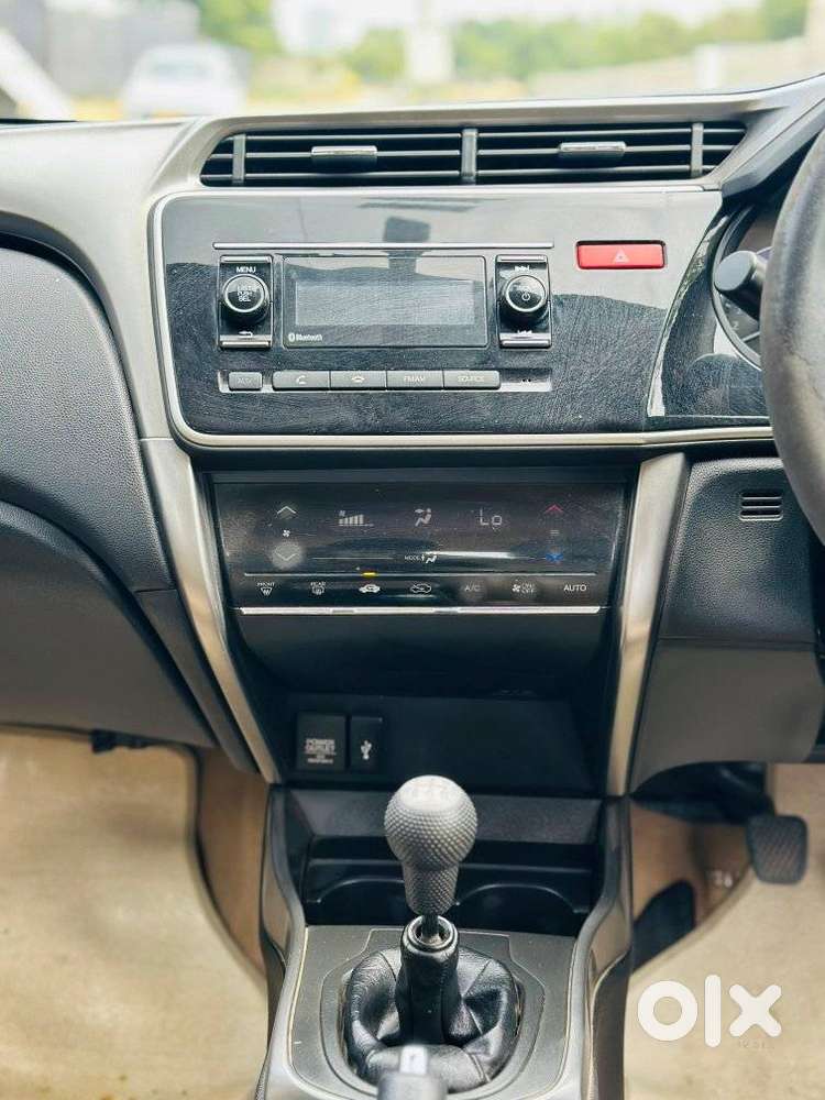 Honda City 1.5 Sv I-vtec Mt, 2015, Petrol