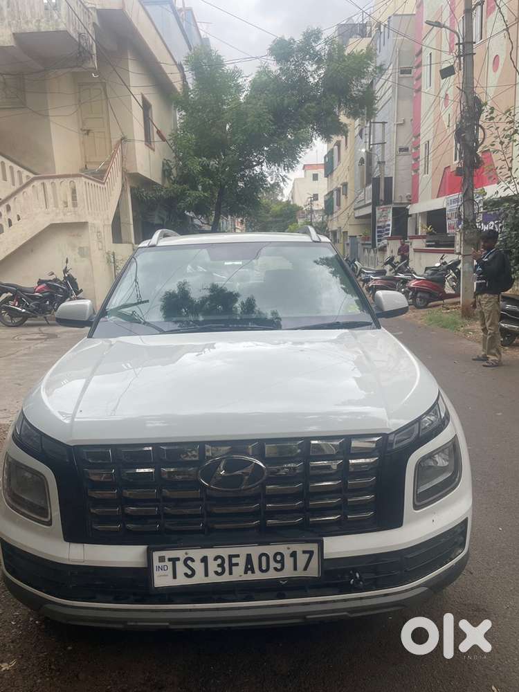 Hyundai Petrol Manual 2023