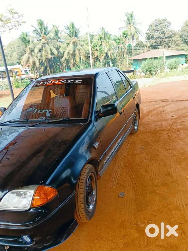 Maruti Suzuki Esteem 2005 Petrol Well Maintained