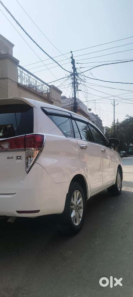 Toyota Innova Crysta 2.4 V 8 Str, 2018, Diesel