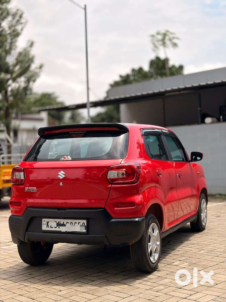 Maruti Suzuki S-presso Vxi Plus, 2023, Petrol
