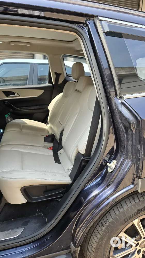 Mahindra Xuv700 Diesel Manual 2023