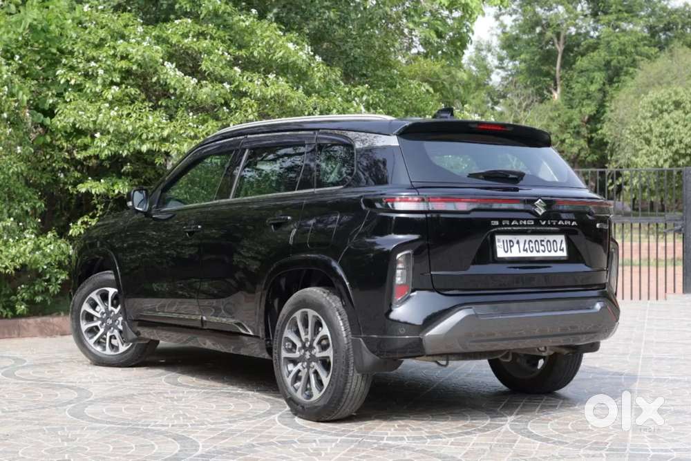 Maruti Suzuki Grand Vitara 1.5 Alpha Plus Intelligent Hybrid Ecvt, 2..