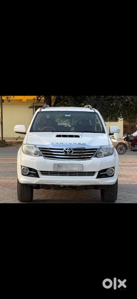 Toyota Fortuner 2016