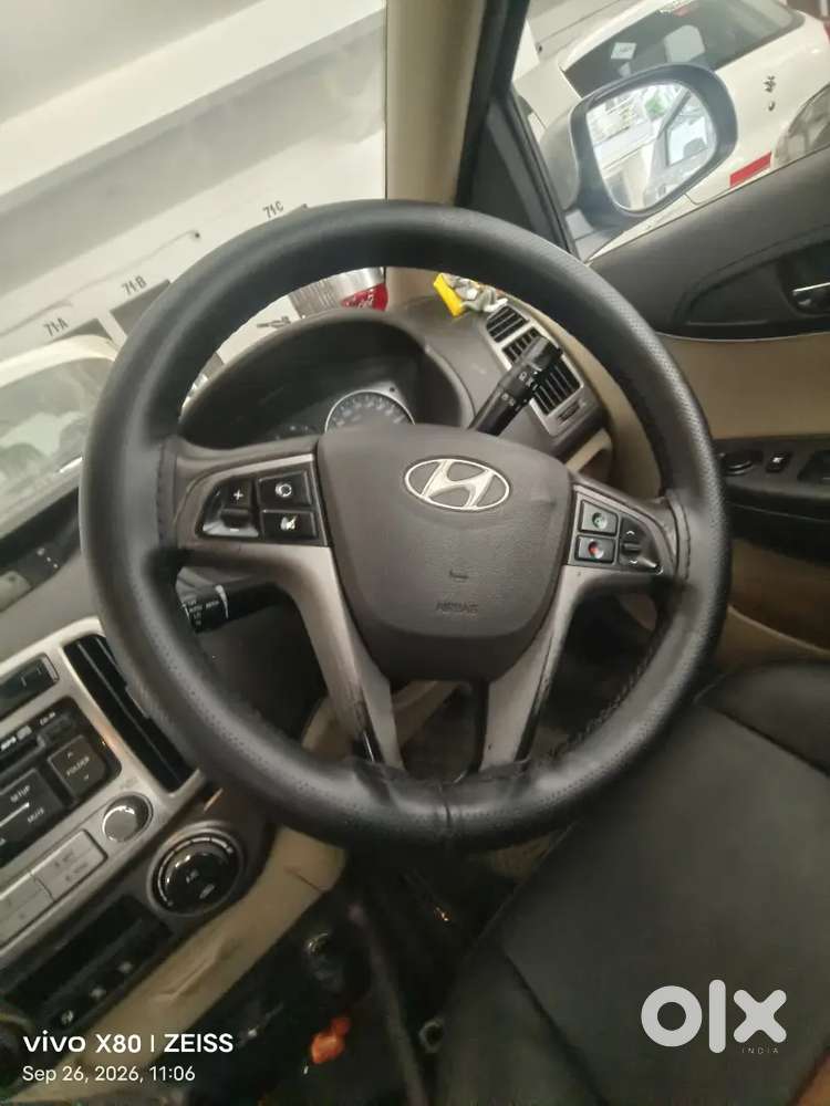 Hyundai I20 Sportz 2013