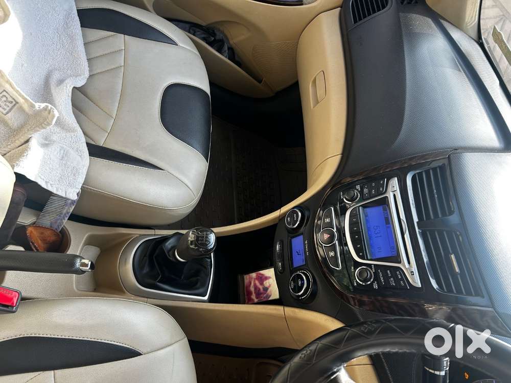 Hyundai Fluidic Verna 2014