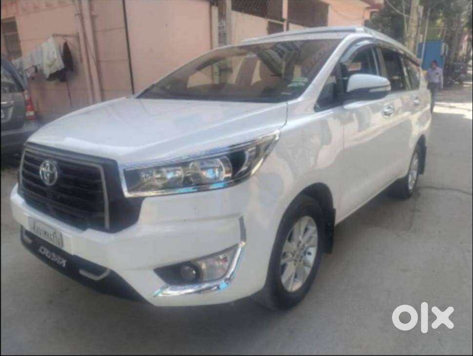 Toyota Innova Crysta 2018
