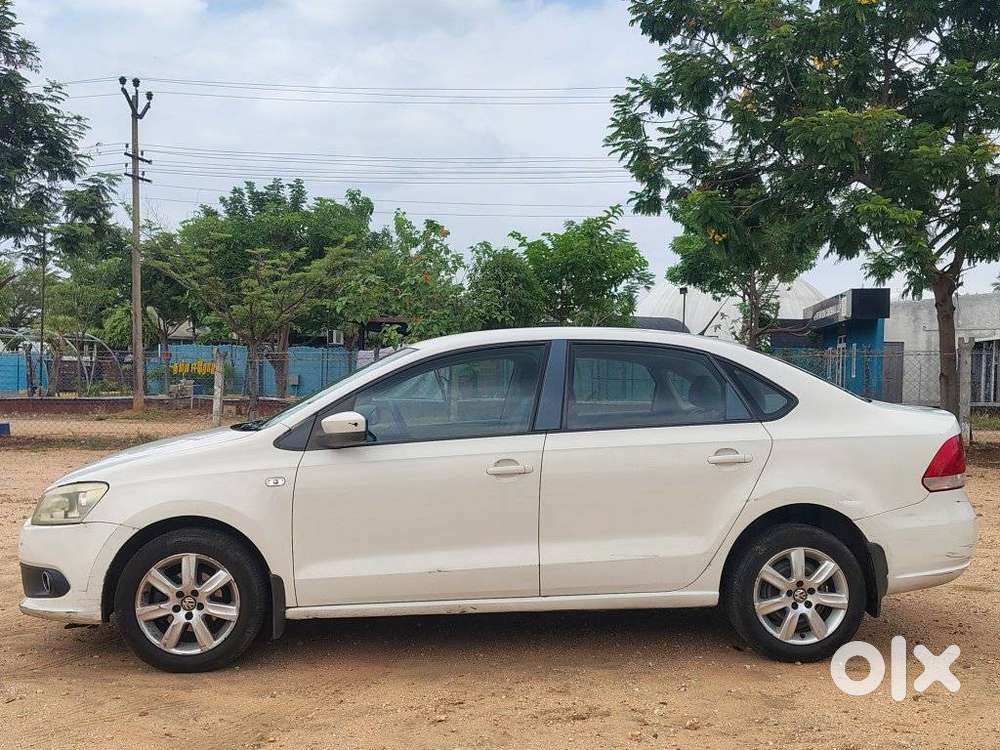 Volkswagen Vento Petrol Highline, 2010, Petrol