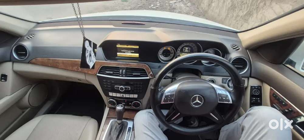 Mercedes-benz C-class 2012 Diesel 139000 Km Driven