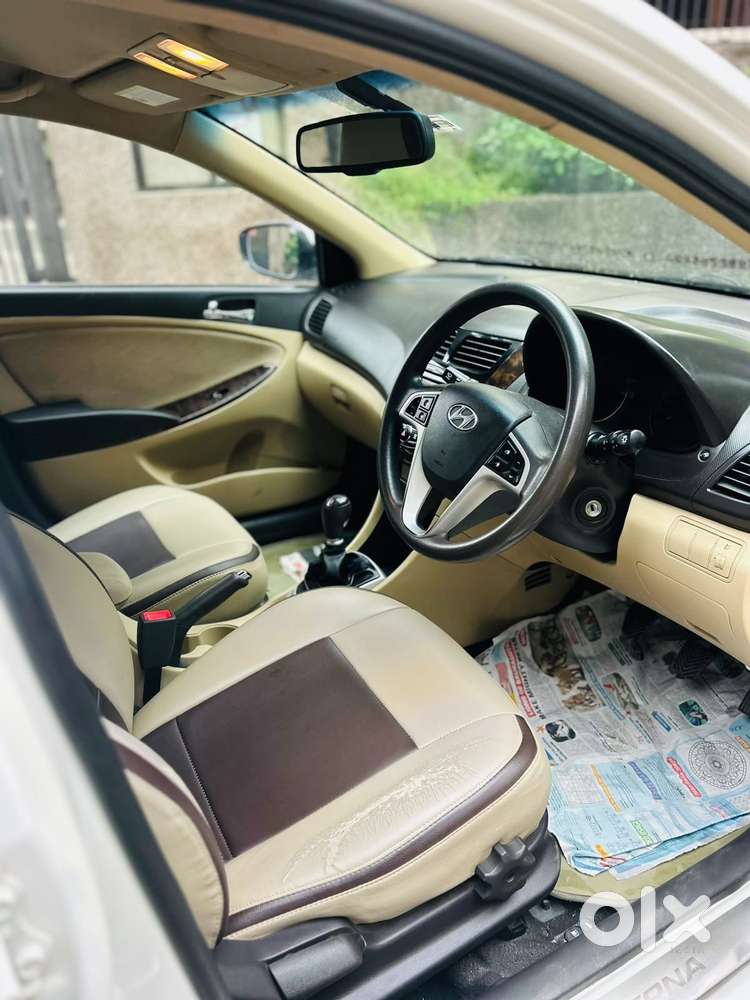 Hyundai Verna Fluidic 1.6 Vtvt Sx, 2015, Petrol