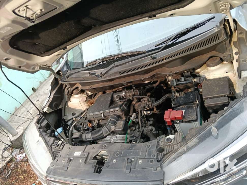 Maruti Suzuki Xl6 1.5 Zeta Mt, 2022, Petrol