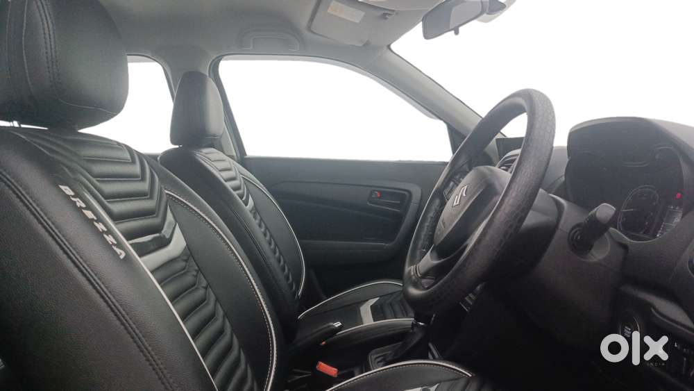 Maruti Suzuki Vitara Brezza 1.5 Vxi At, 2021, Petrol