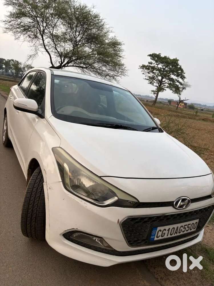 Hyundai I20 Asta 2017 Option Gadi Bhout Acchi Condition Me H