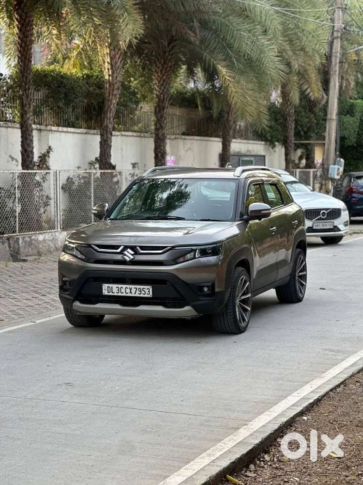 Maruti Suzuki Brezza 1.5 Zxi Smart Hybrid, 2023, Petrol