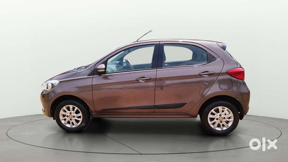 Tata Tiago 1.2 Revotron Xza, 2018, Petrol