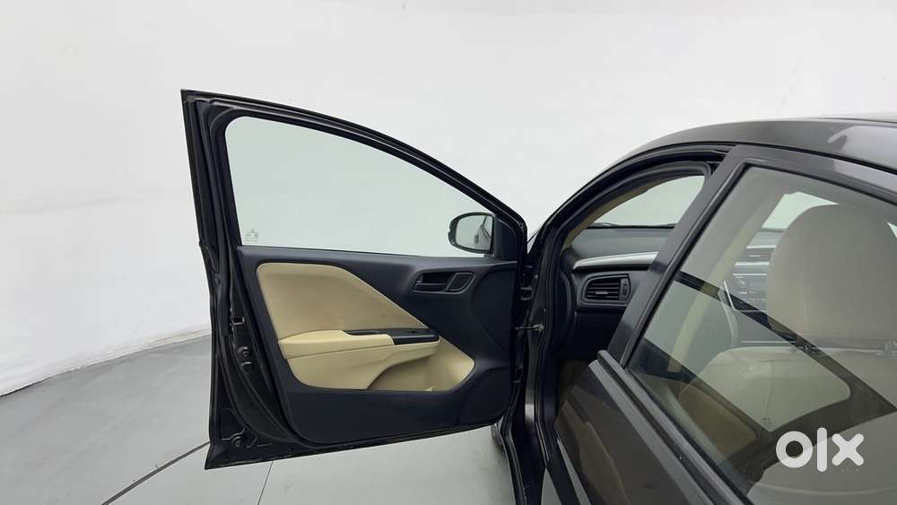 Honda City I-vtec Cvt Zx, 2016, Petrol