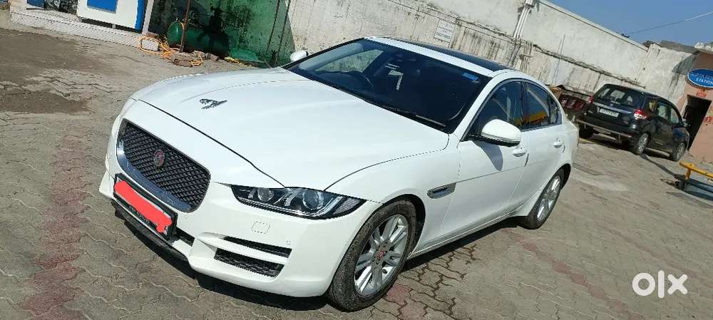 2019 Jaguar Xe Portfolio Petrol Top Model