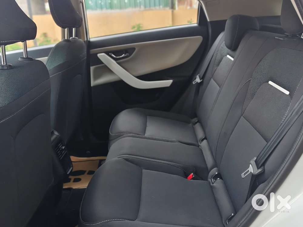 Tata Nexon 1.2 Revotron Xt, 2024, Petrol