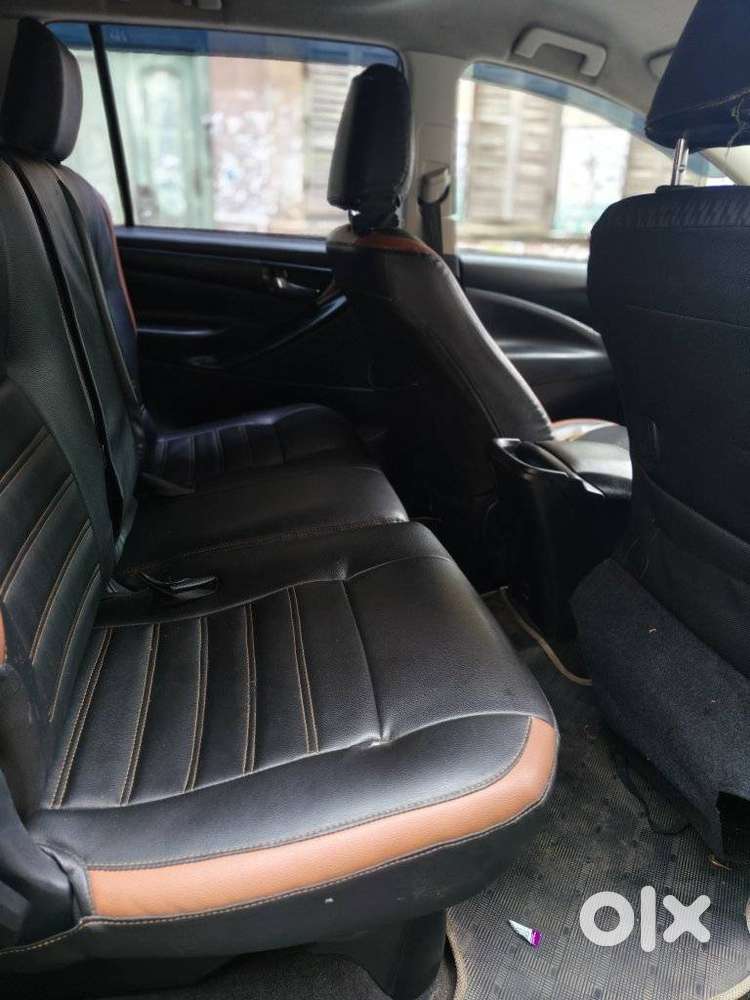 Toyota Innova Crysta 2.4 G Mt 8s, 2017, Diesel