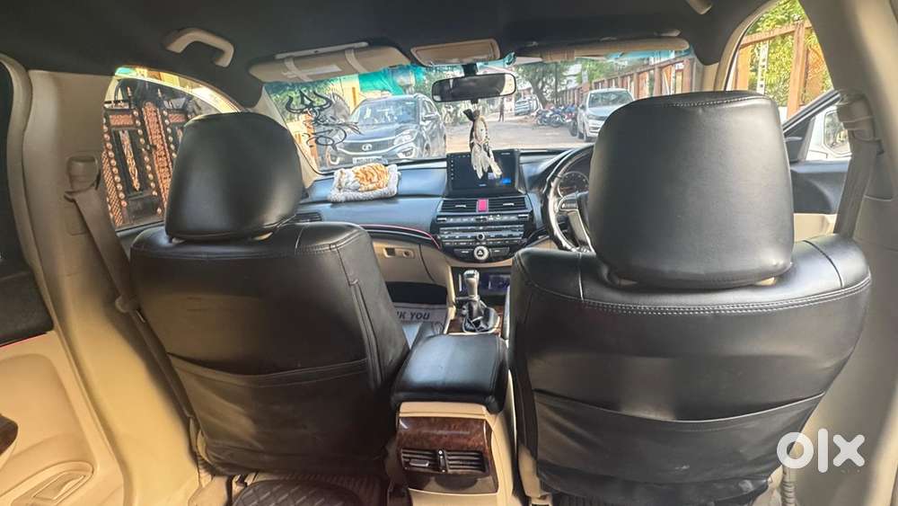 Honda Accord 2010, 2.4 Mt